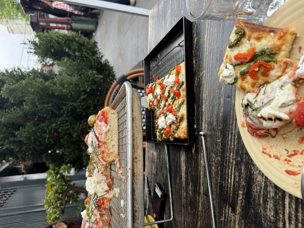 Tony's Pizza Napoletana